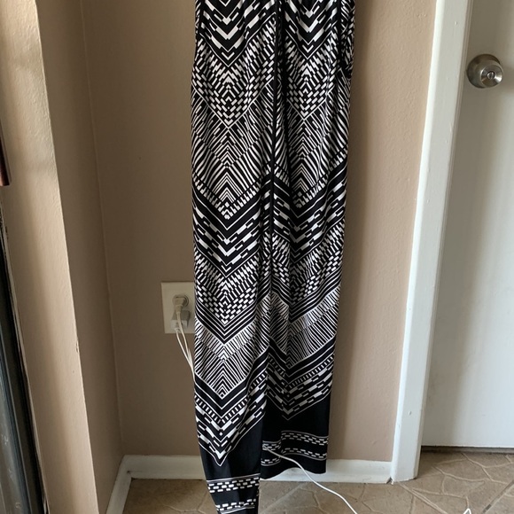 CALVIN KLEIN Black and White Geometric Print Jumpsuit - Picture 3 of 7
